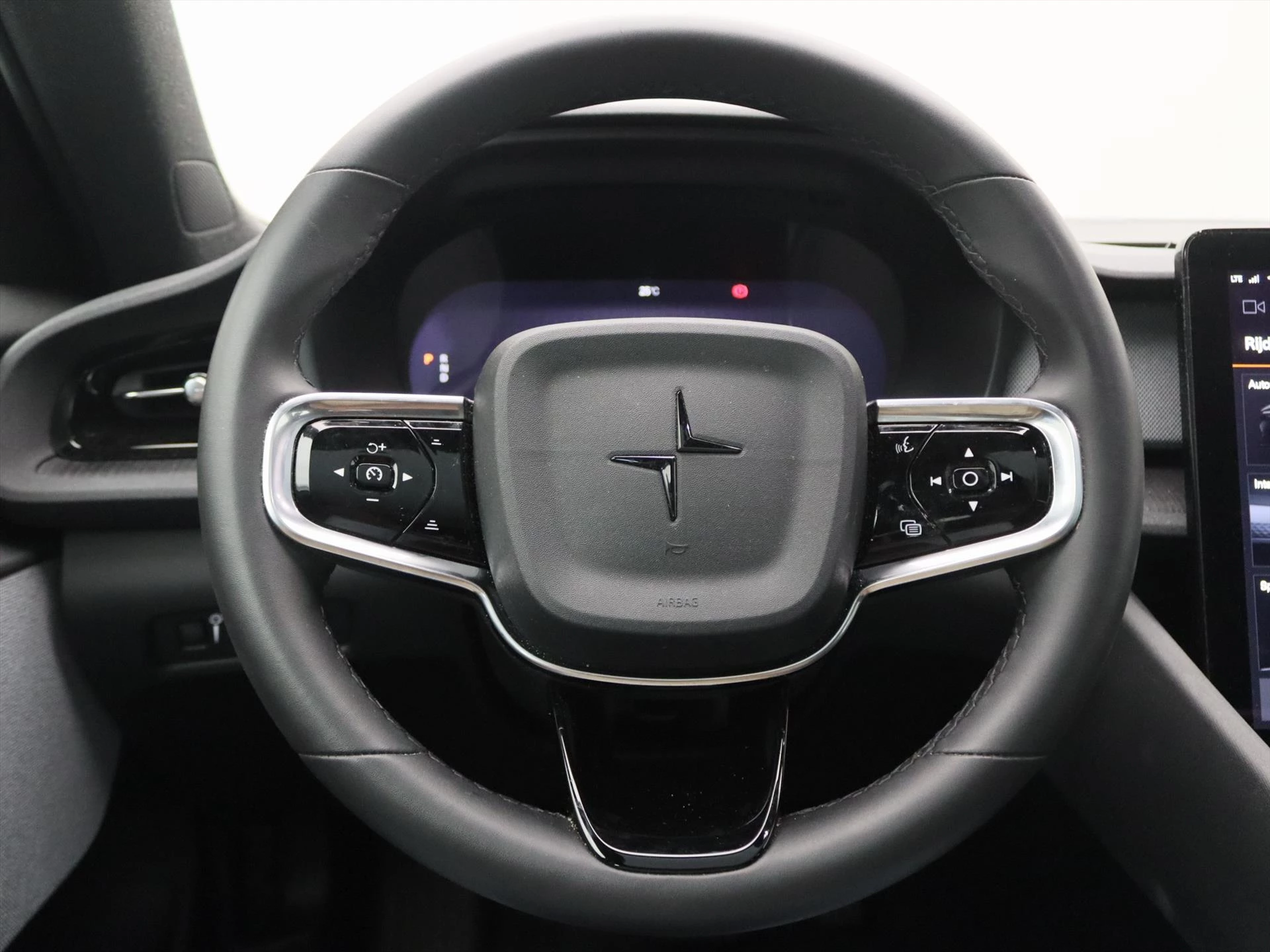 Hoofdafbeelding Polestar 2