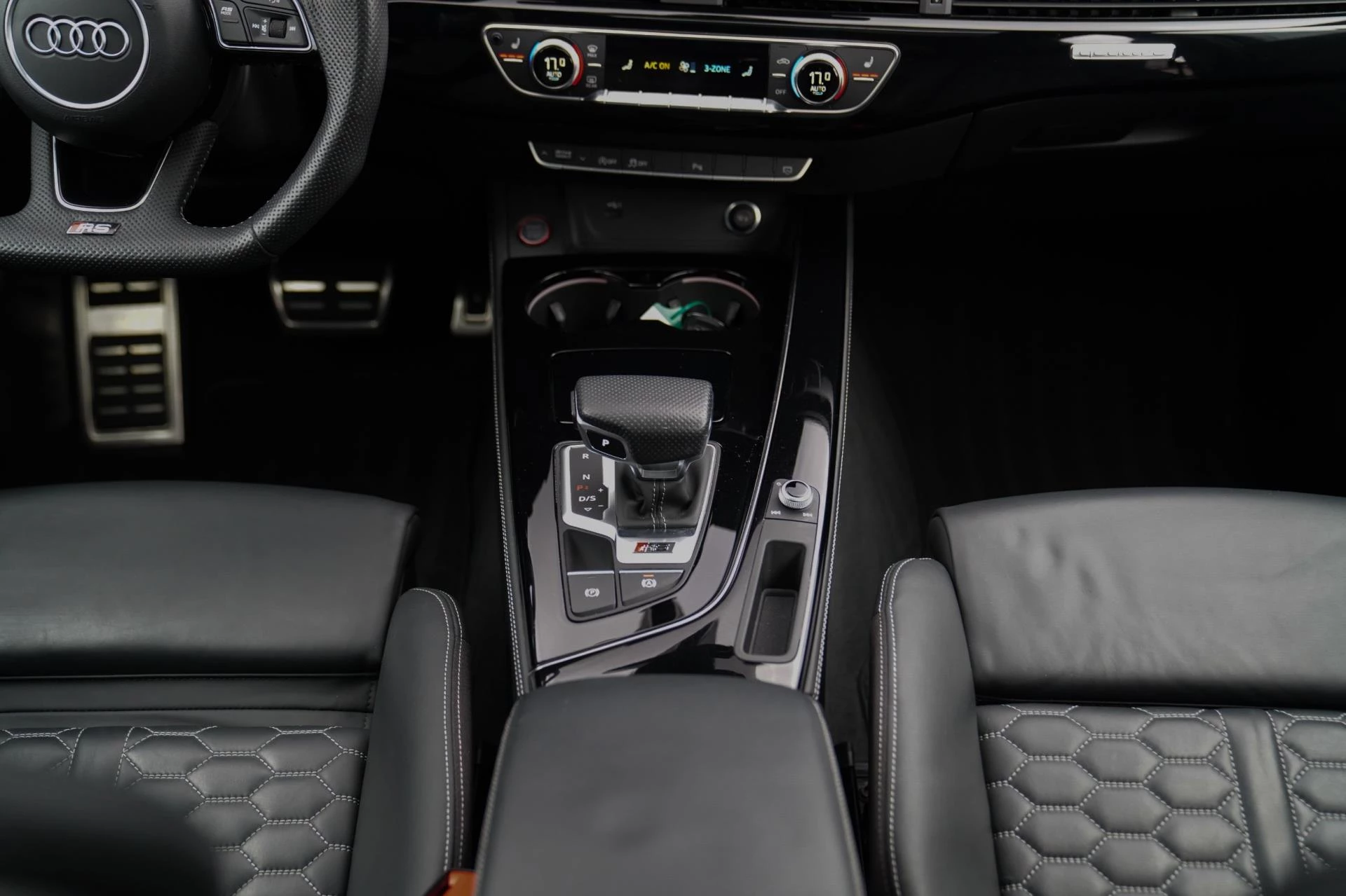 Hoofdafbeelding Audi RS4