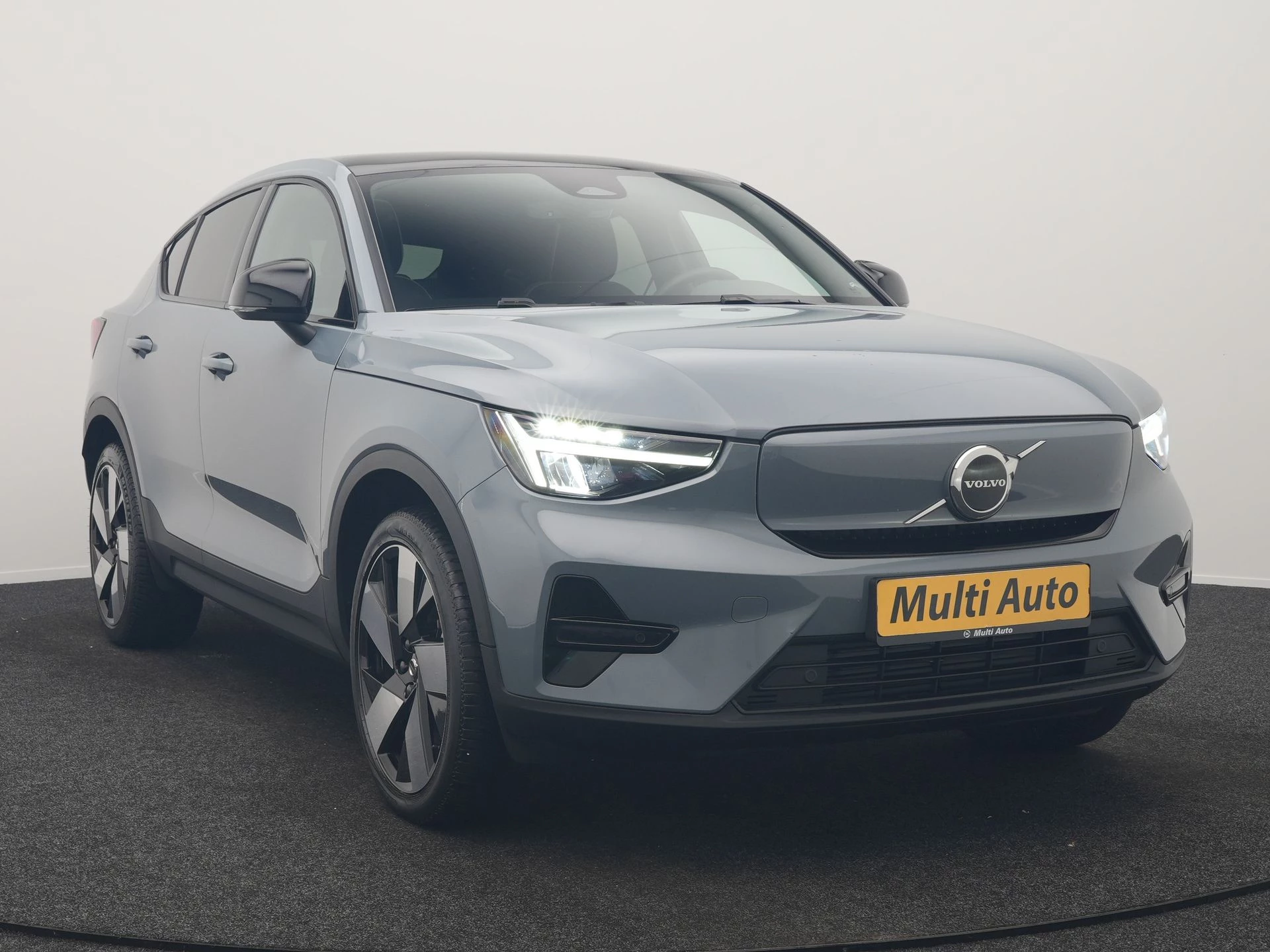 Hoofdafbeelding Volvo C40