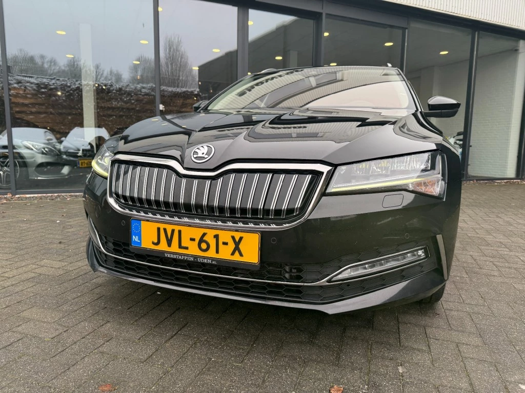 Hoofdafbeelding Škoda Superb