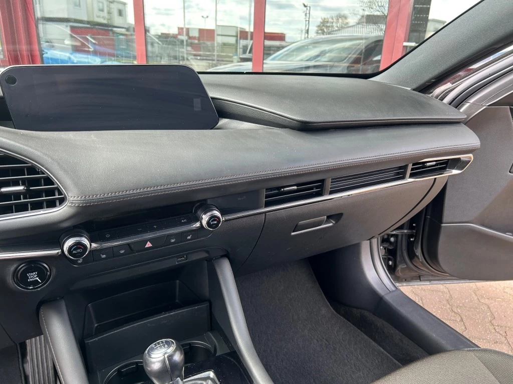 Hoofdafbeelding Mazda 3