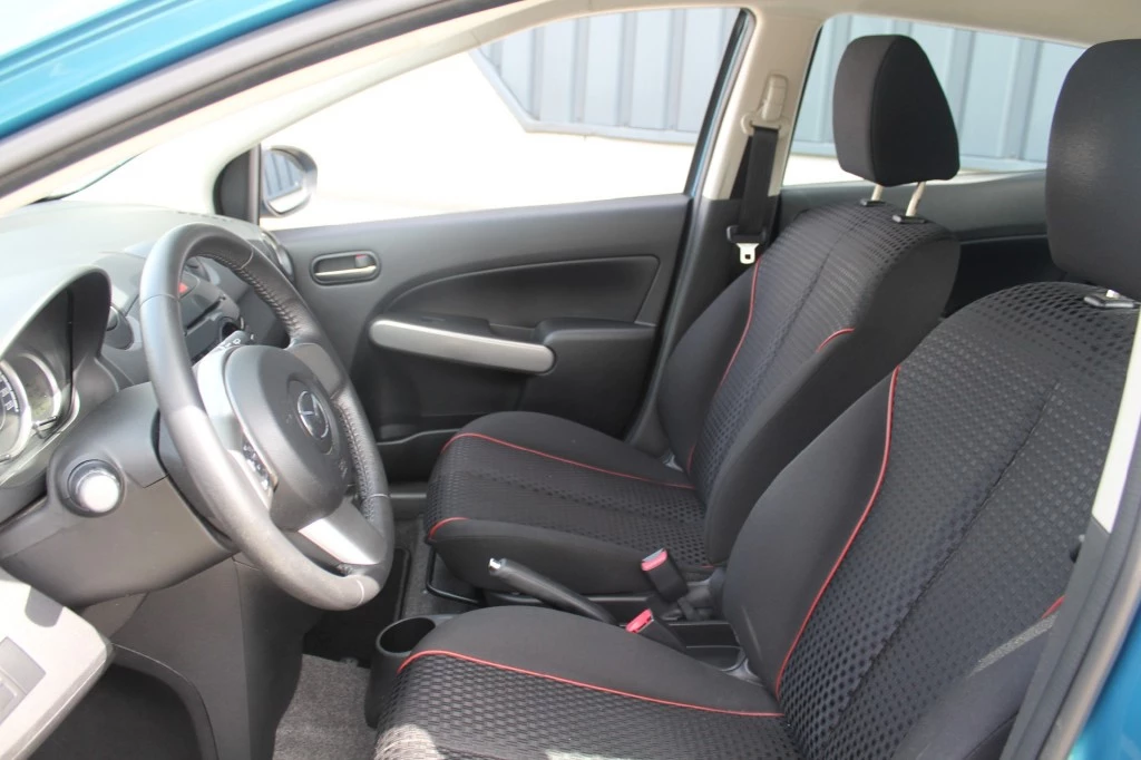 Hoofdafbeelding Mazda 2