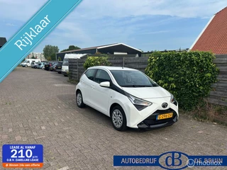 Toyota Aygo 1.0 VVT-i x-play Automaat Automaat Camera apple carplay