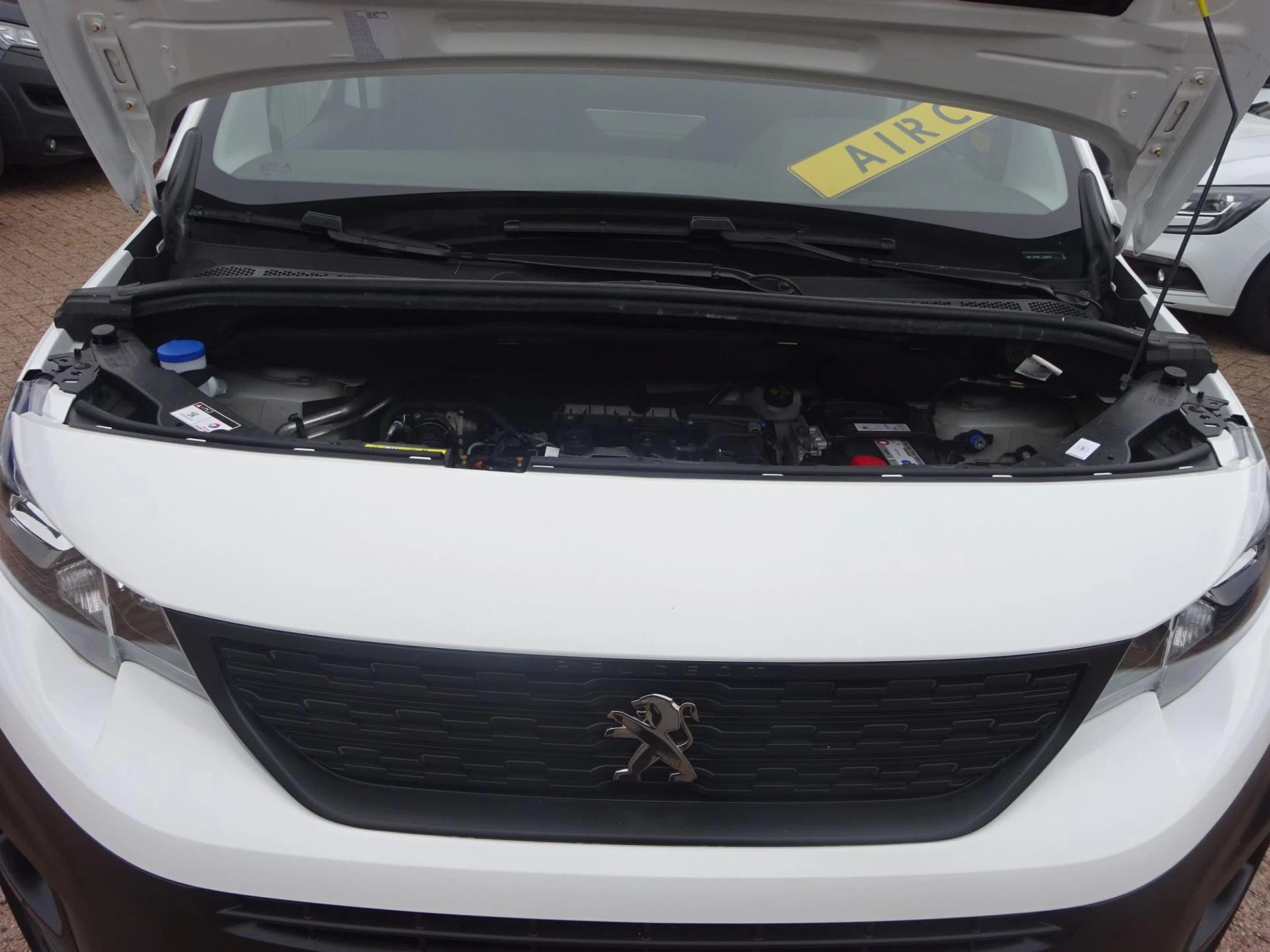 Hoofdafbeelding Peugeot Partner