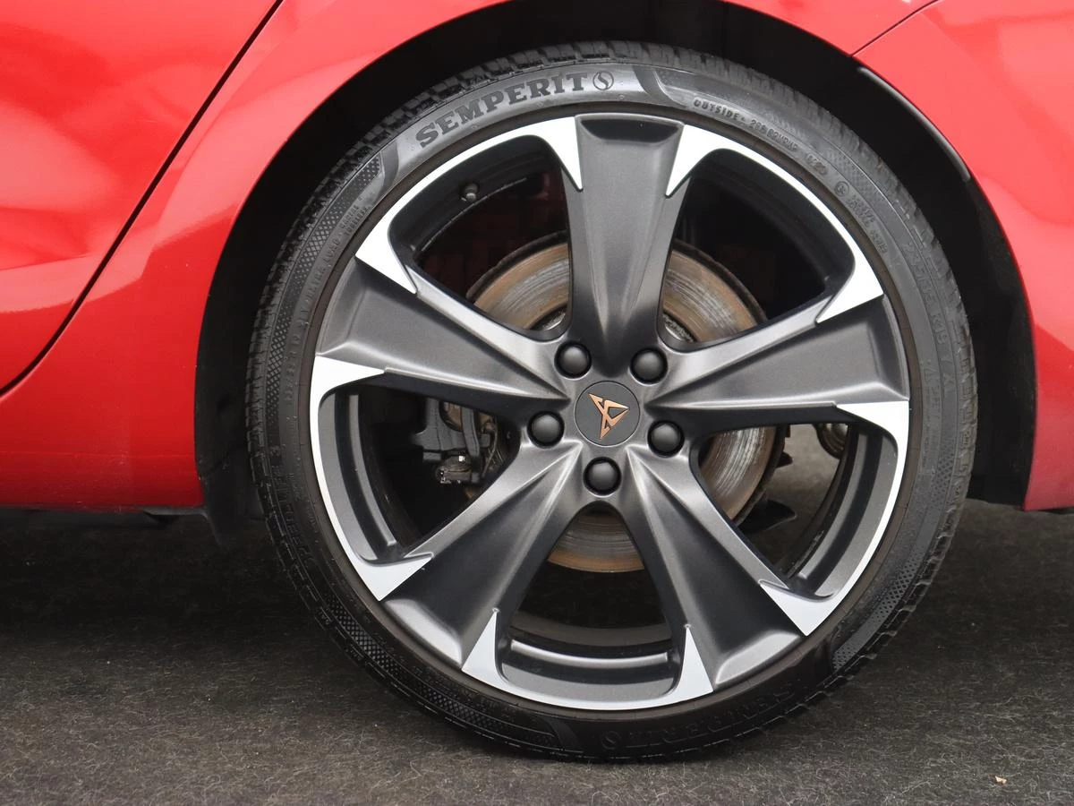 Hoofdafbeelding CUPRA Leon Sportstourer