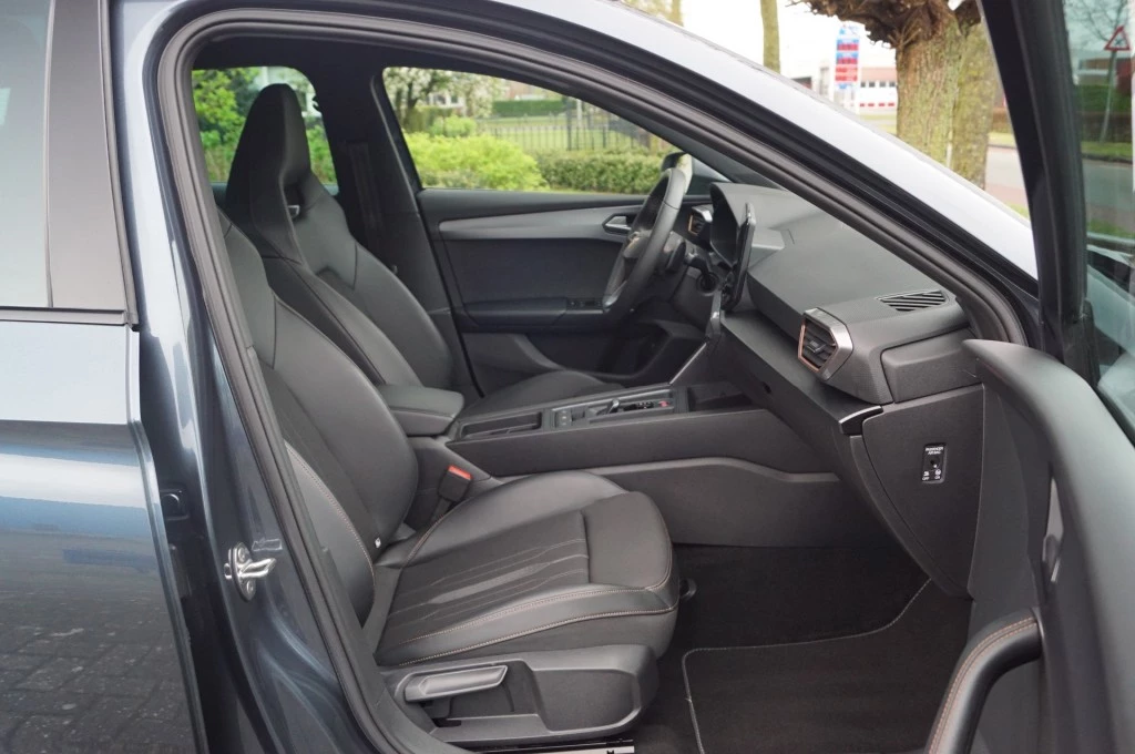Hoofdafbeelding CUPRA Leon