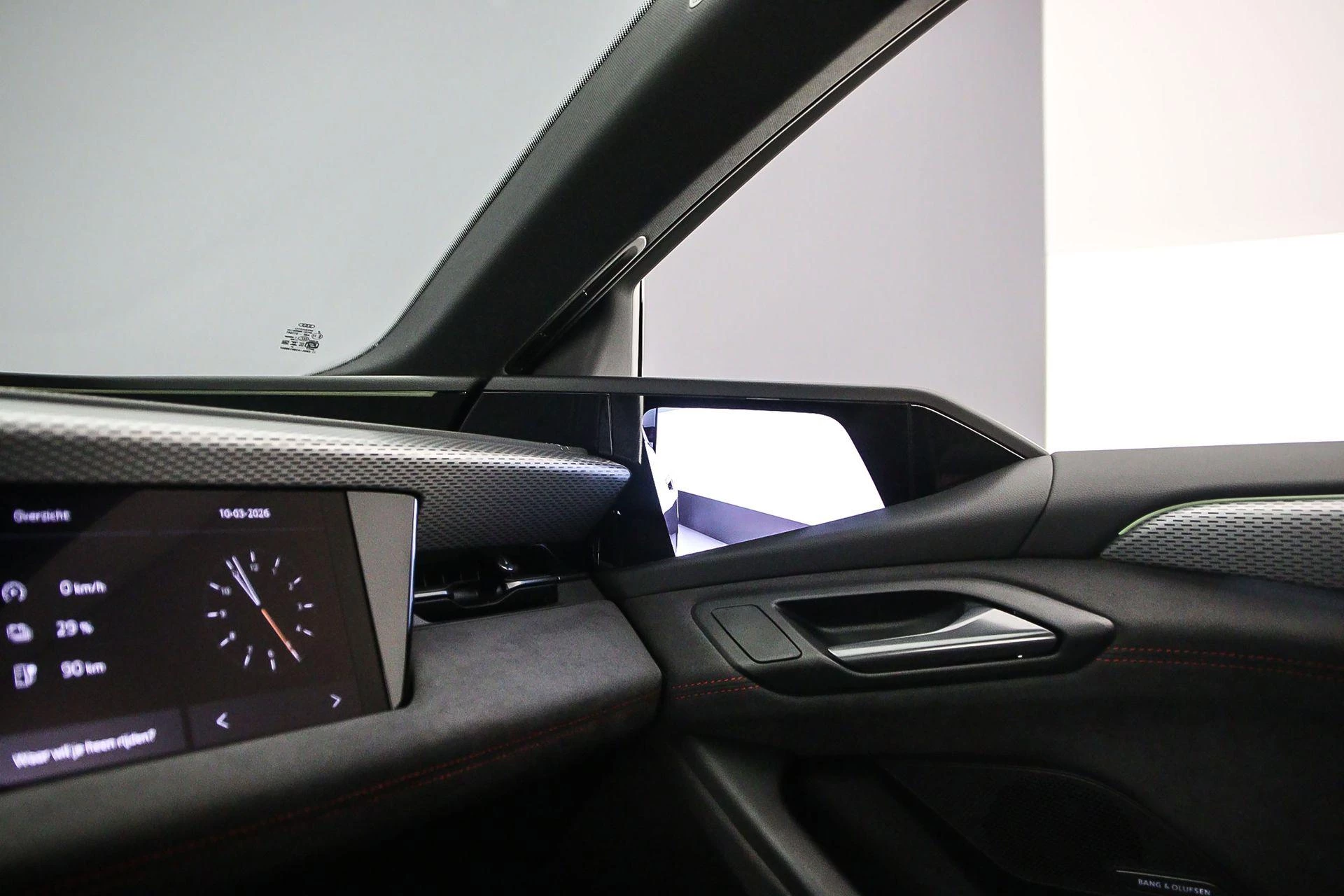 Hoofdafbeelding Audi A6 Avant e-tron