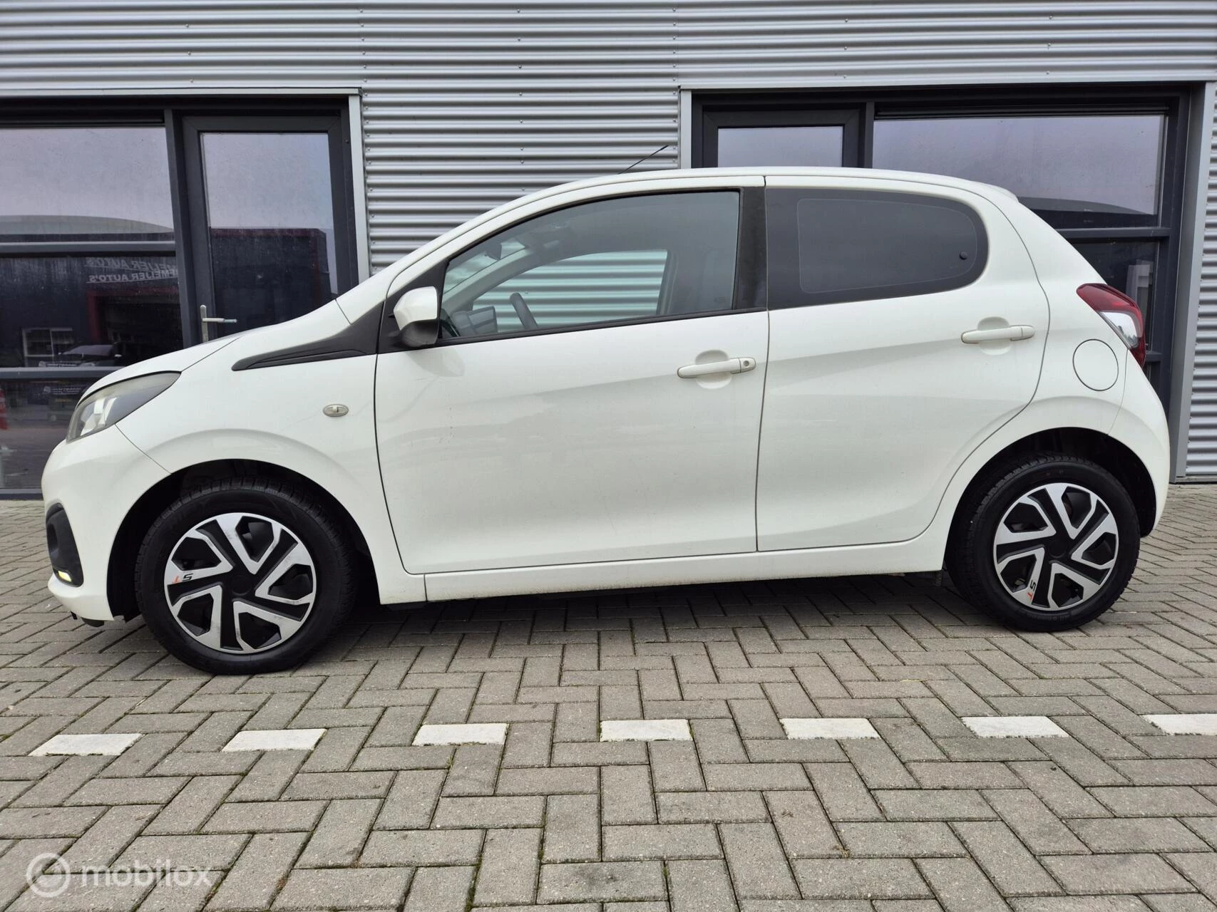 Hoofdafbeelding Peugeot 108