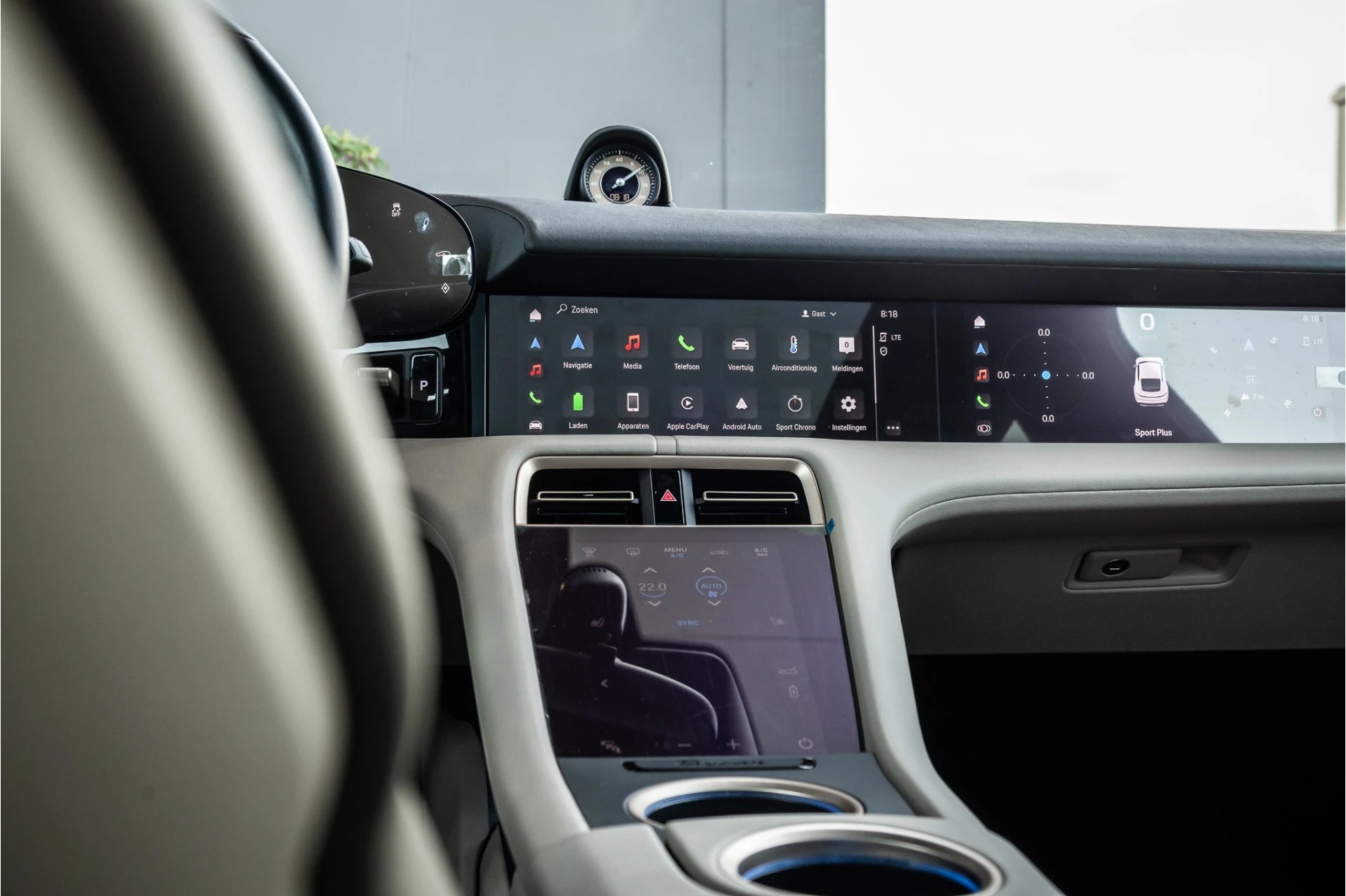 Hoofdafbeelding Porsche Taycan