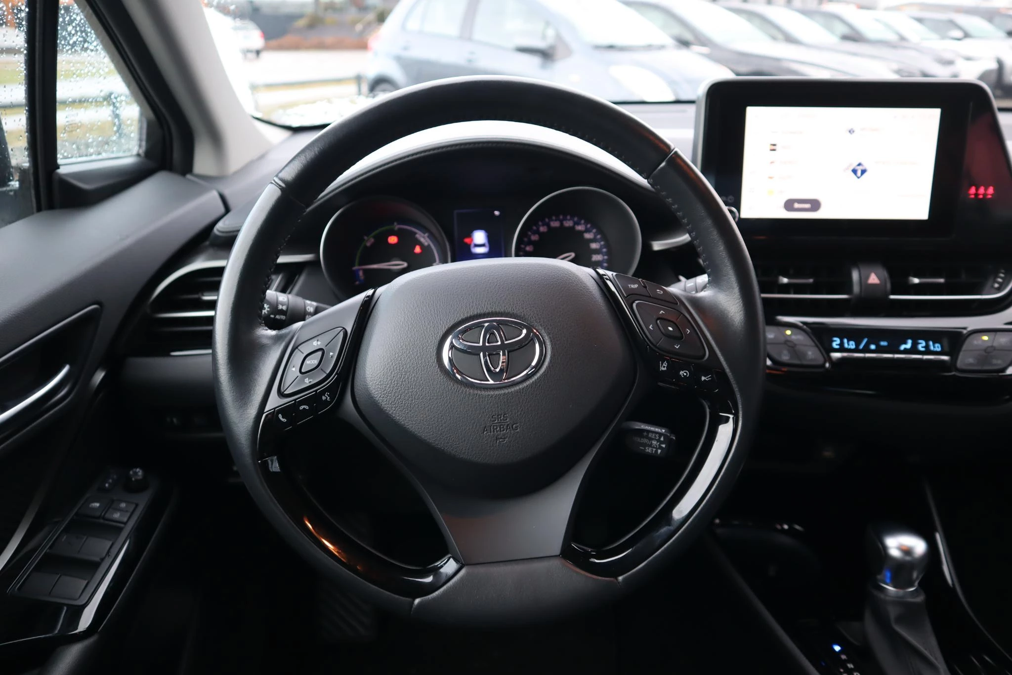 Hoofdafbeelding Toyota C-HR