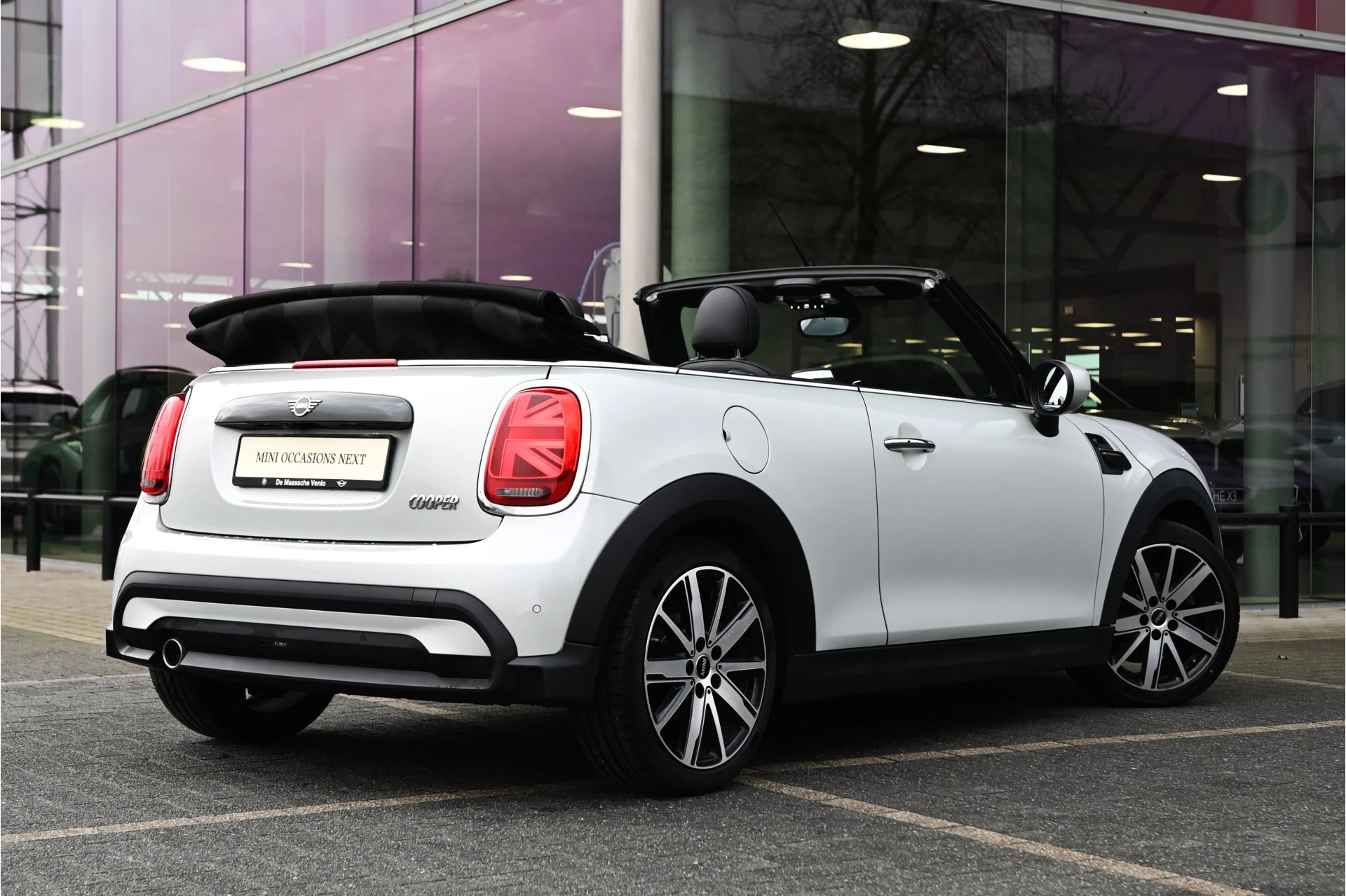 Hoofdafbeelding MINI Cooper Cabrio