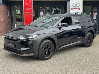 Toyota bZ4X Touring Dynamic 75 kWh APPLE/ANDROID BLINDSPOT CLIMA PARK-SENSOR STOEL/STUURVERWARMING EL-BESTUURDERSSTOEL EL-ACHTERKLEP