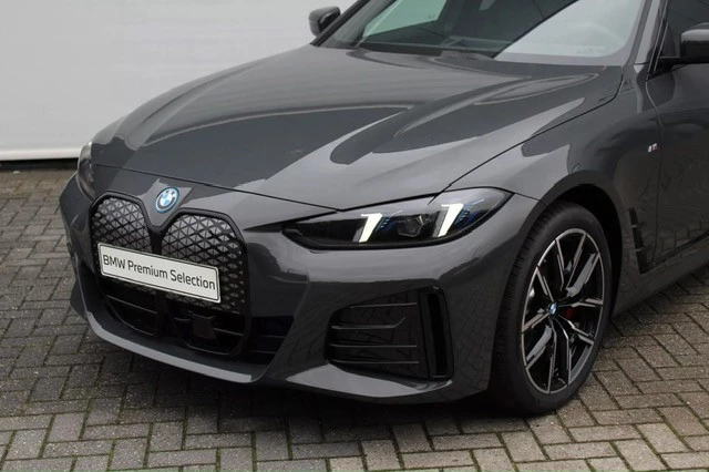 Hoofdafbeelding BMW i4