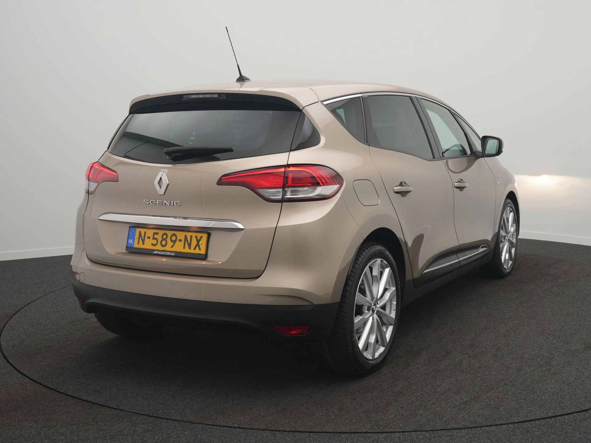 Hoofdafbeelding Renault Scénic