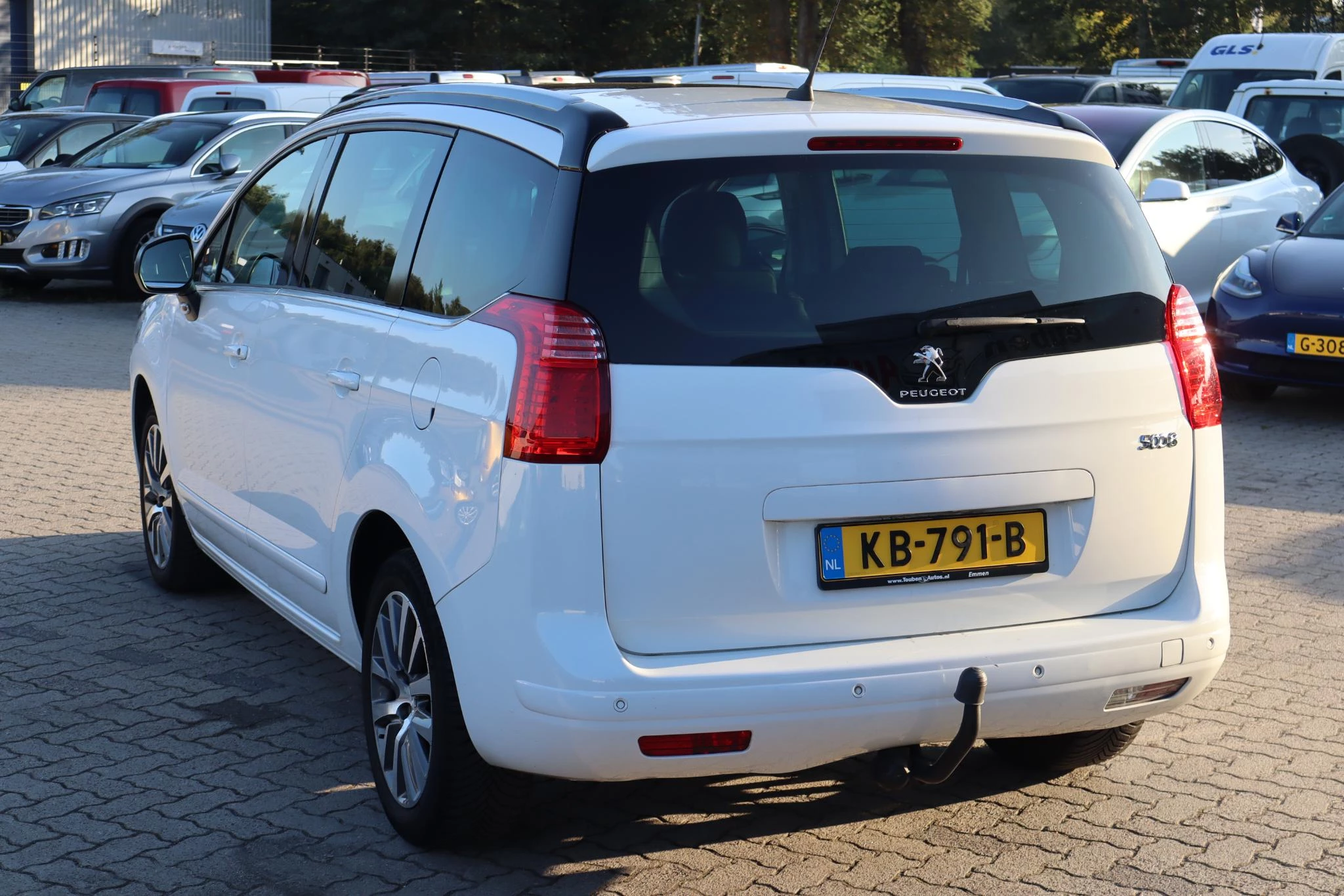 Hoofdafbeelding Peugeot 5008