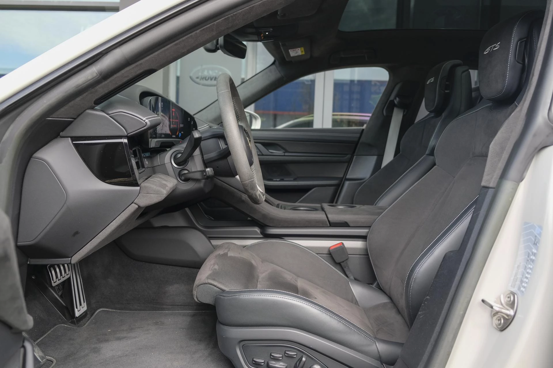 Hoofdafbeelding Porsche Taycan