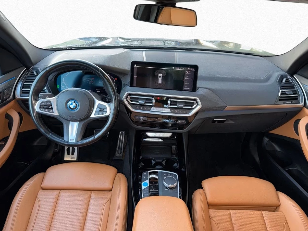 Hoofdafbeelding BMW iX3