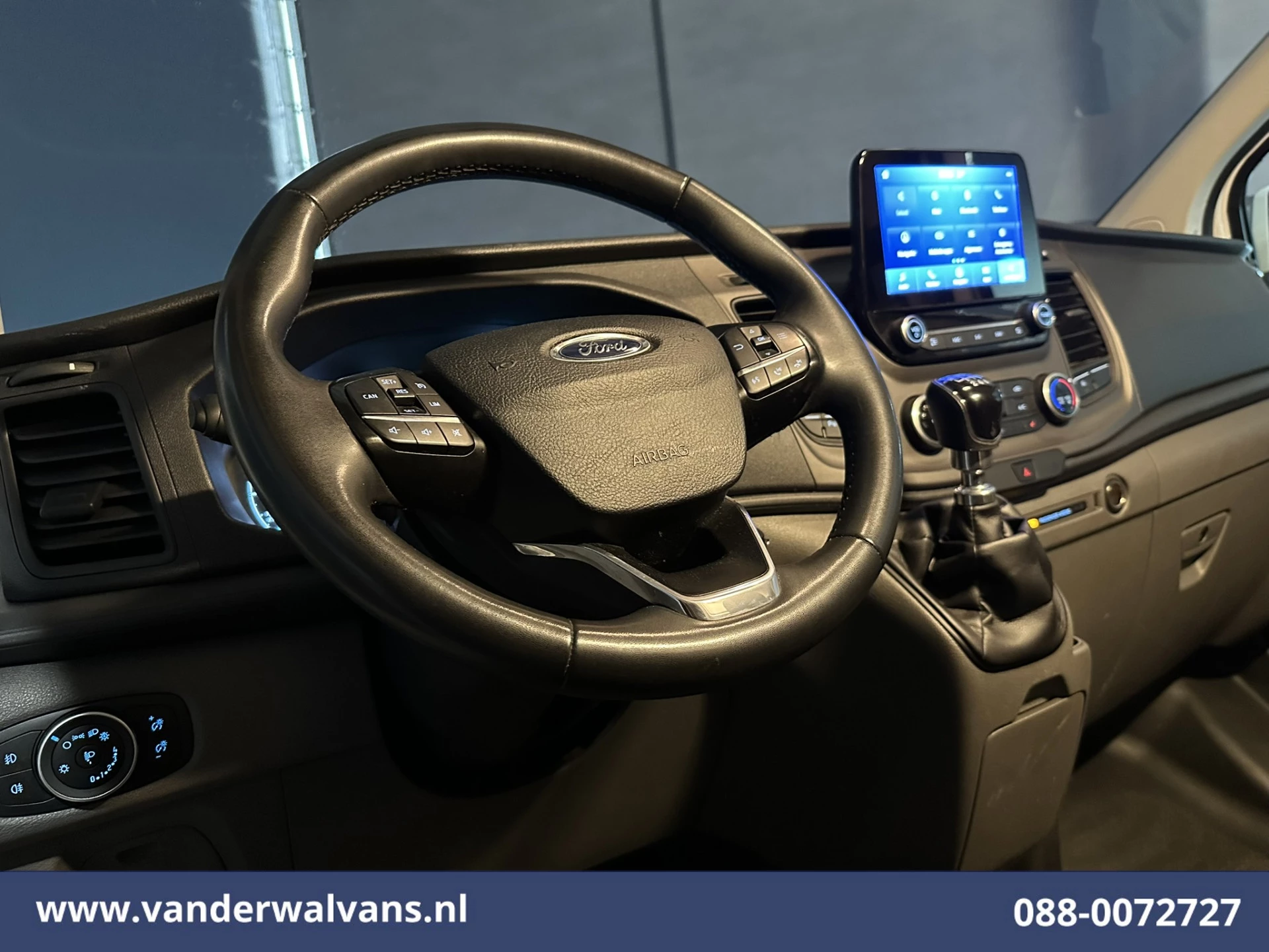 Hoofdafbeelding Ford Transit Custom