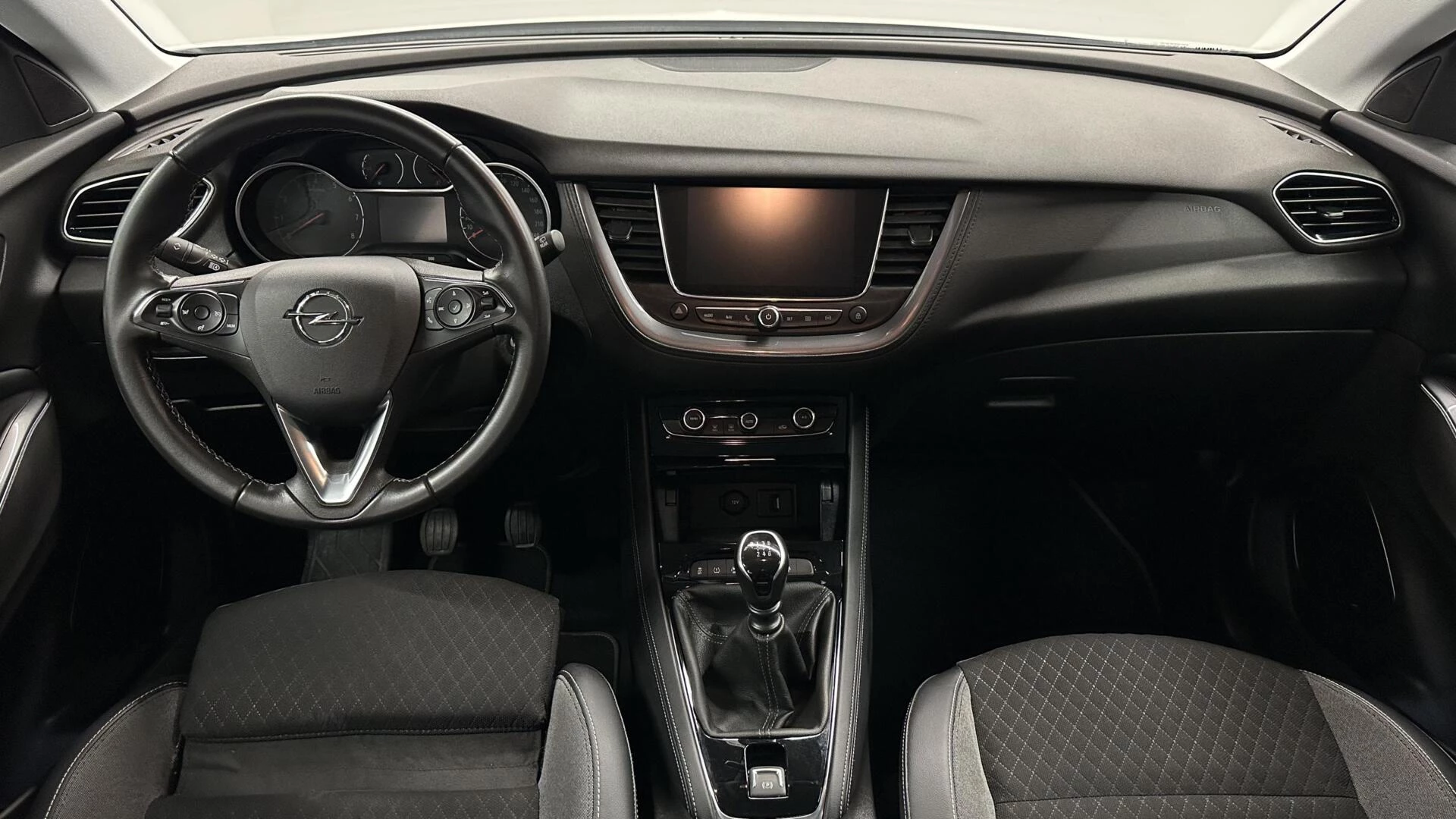 Hoofdafbeelding Opel Grandland X