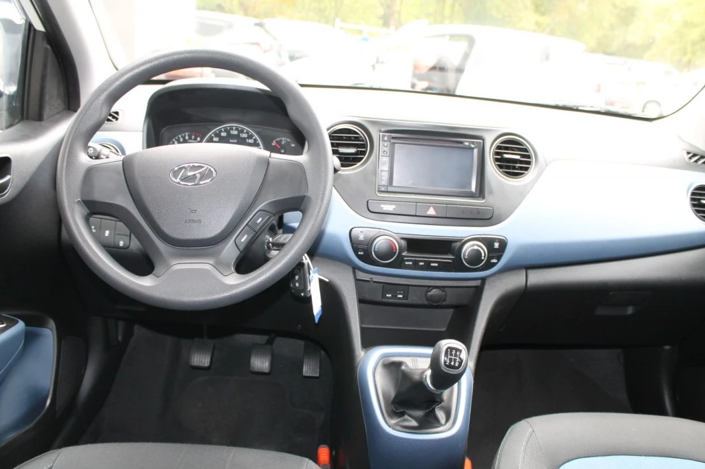 Hoofdafbeelding Hyundai i10
