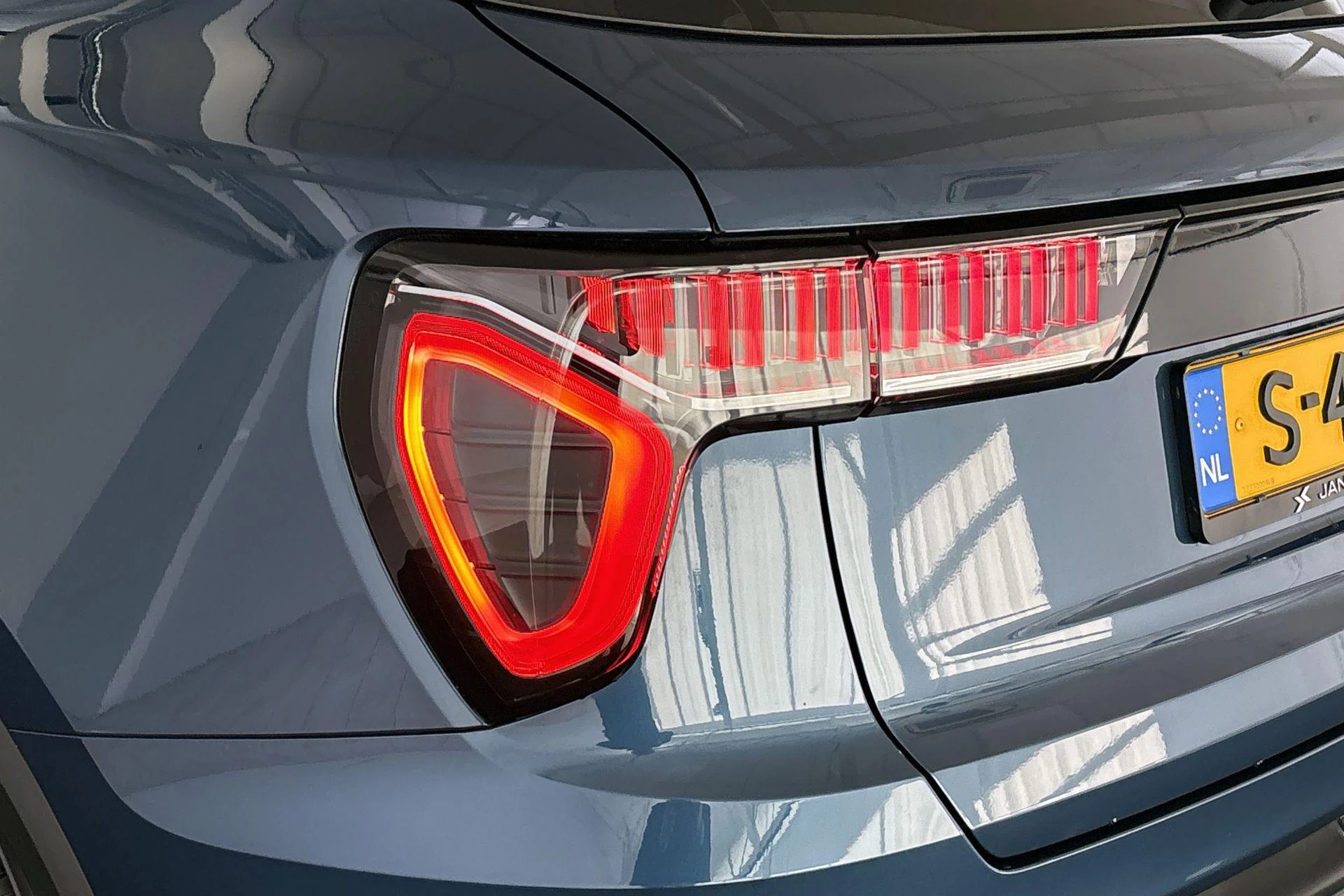 Hoofdafbeelding Lynk & Co 01