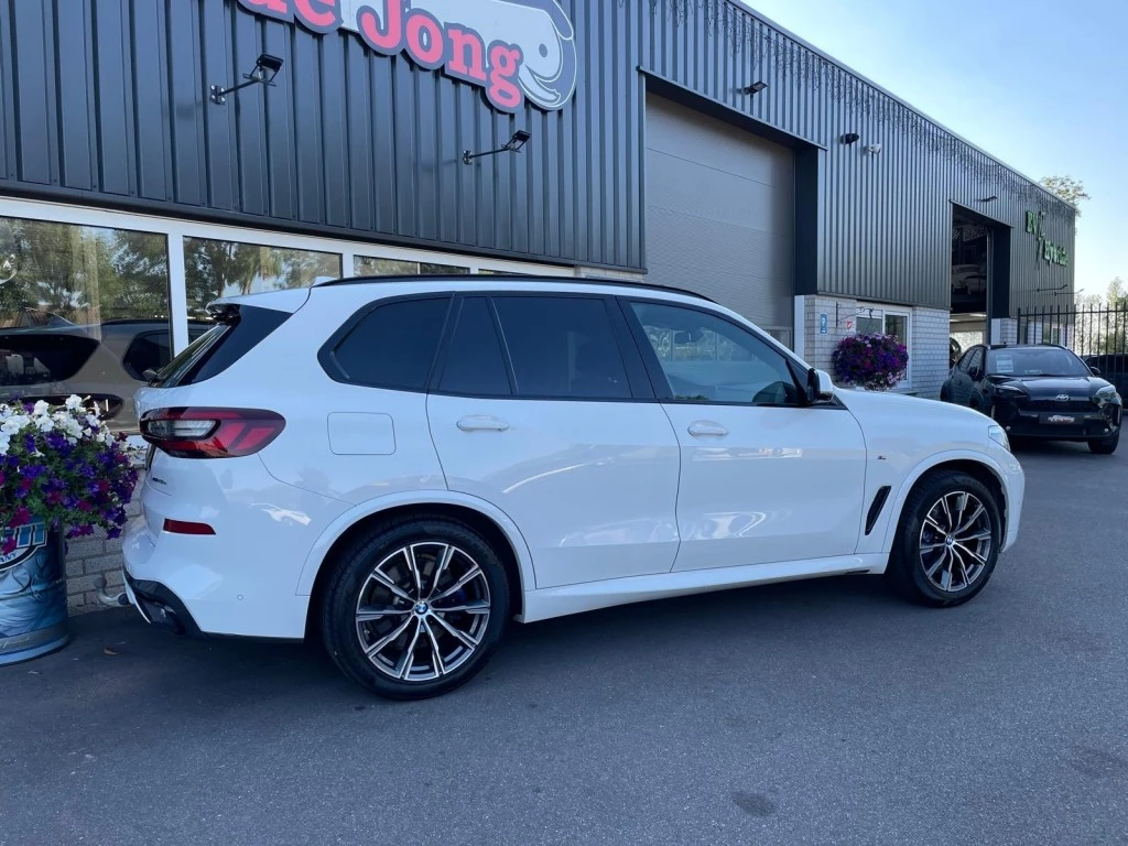 Hoofdafbeelding BMW X5