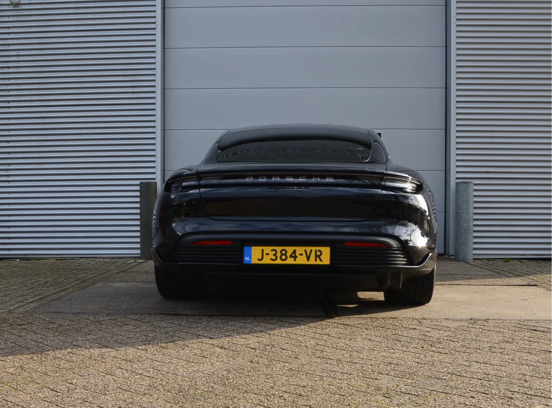 Hoofdafbeelding Porsche Taycan