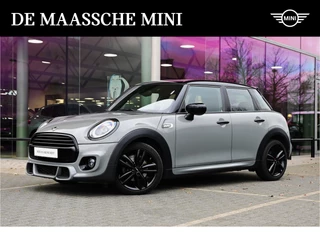 MINI Cooper Hatchback Dalston Automaat / JCW Trim Pakket / Sportstoelen / Stoelverwarming / LED / Comfort Access / Cruise Control / PDC achter