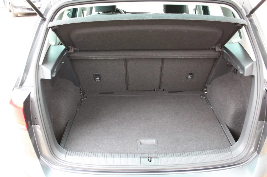 Hoofdafbeelding Volkswagen Golf Sportsvan