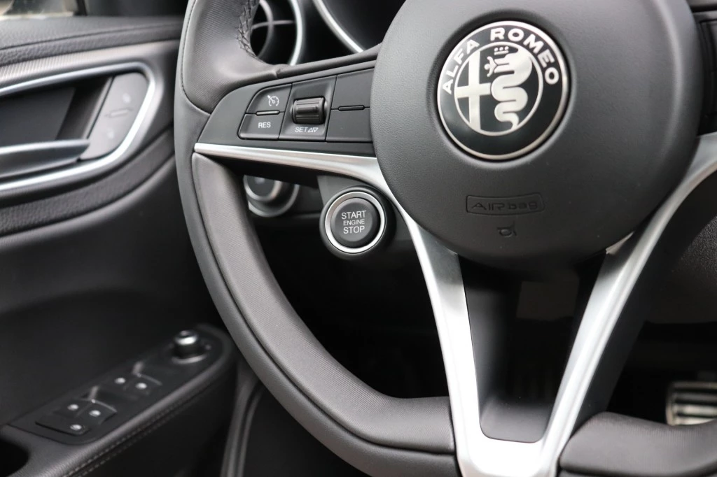 Hoofdafbeelding Alfa Romeo Giulia