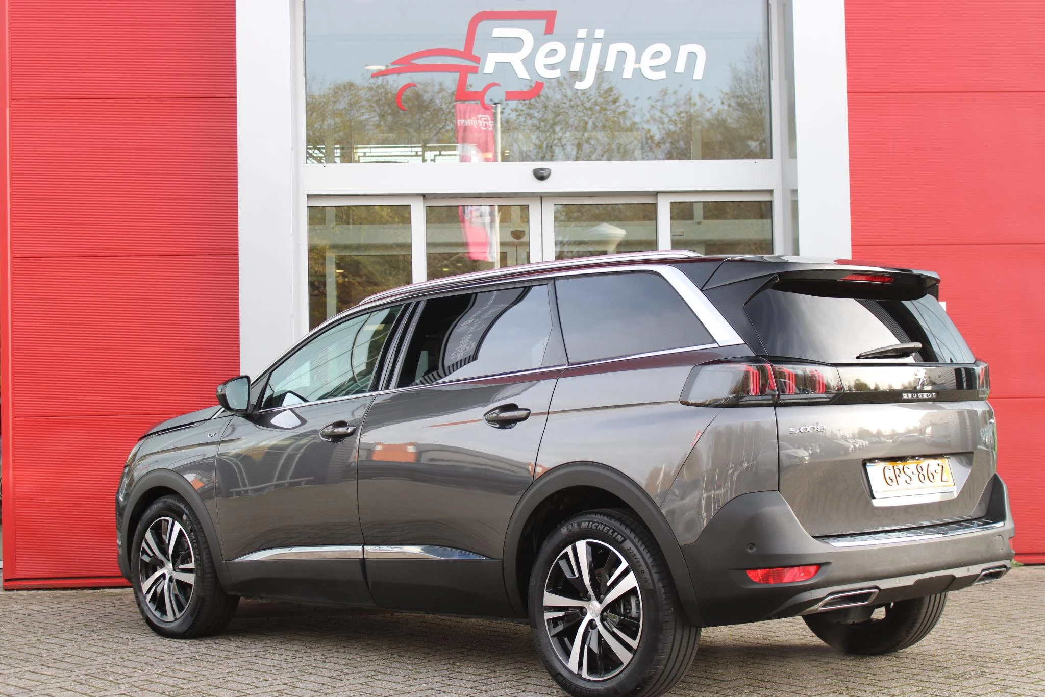 Hoofdafbeelding Peugeot 5008