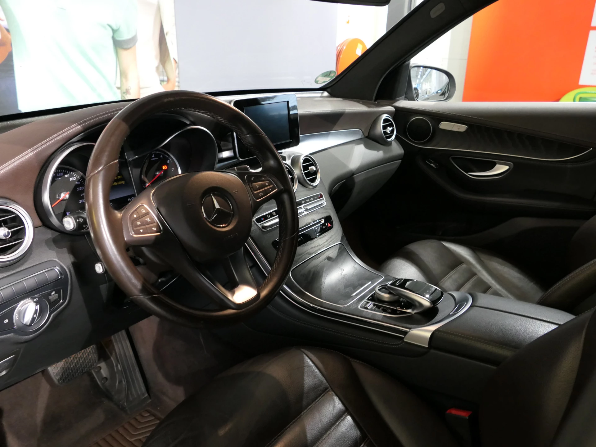 Hoofdafbeelding Mercedes-Benz GLC