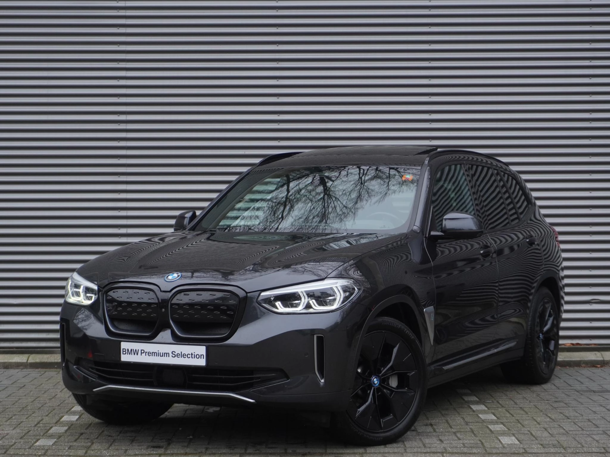 Hoofdafbeelding BMW iX3