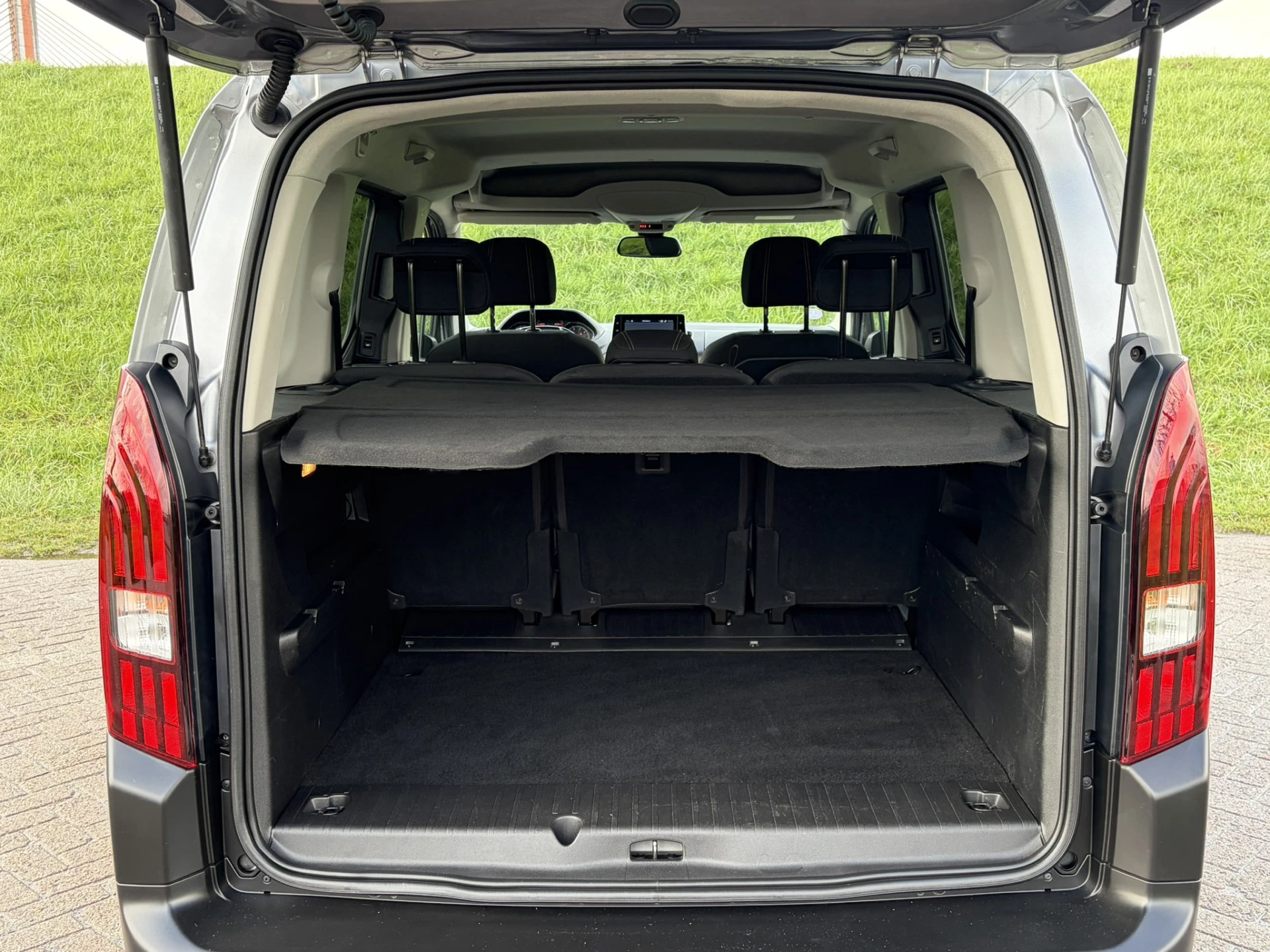 Hoofdafbeelding Peugeot Rifter