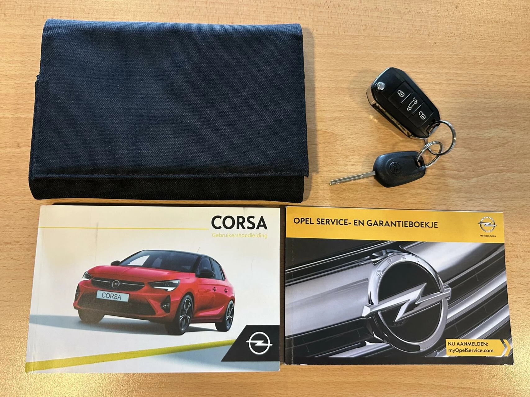 Hoofdafbeelding Opel Corsa