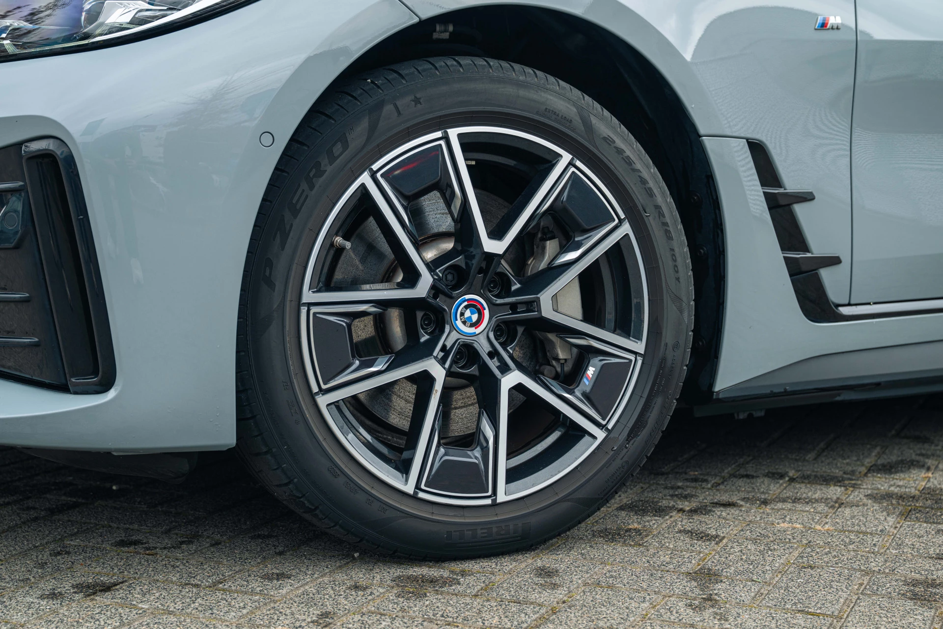 Hoofdafbeelding BMW i4