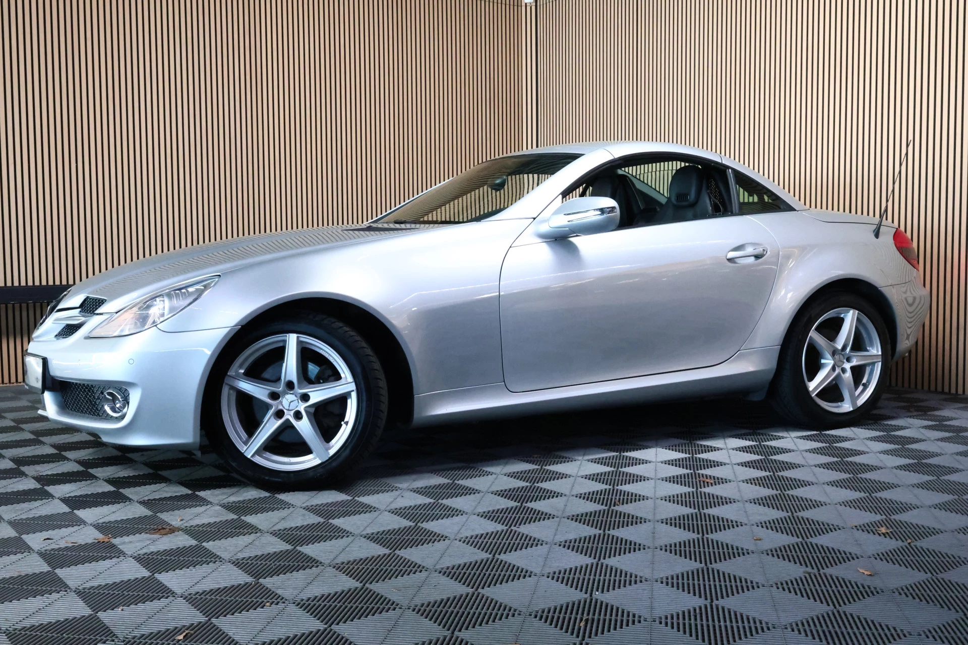 Hoofdafbeelding Mercedes-Benz SLK
