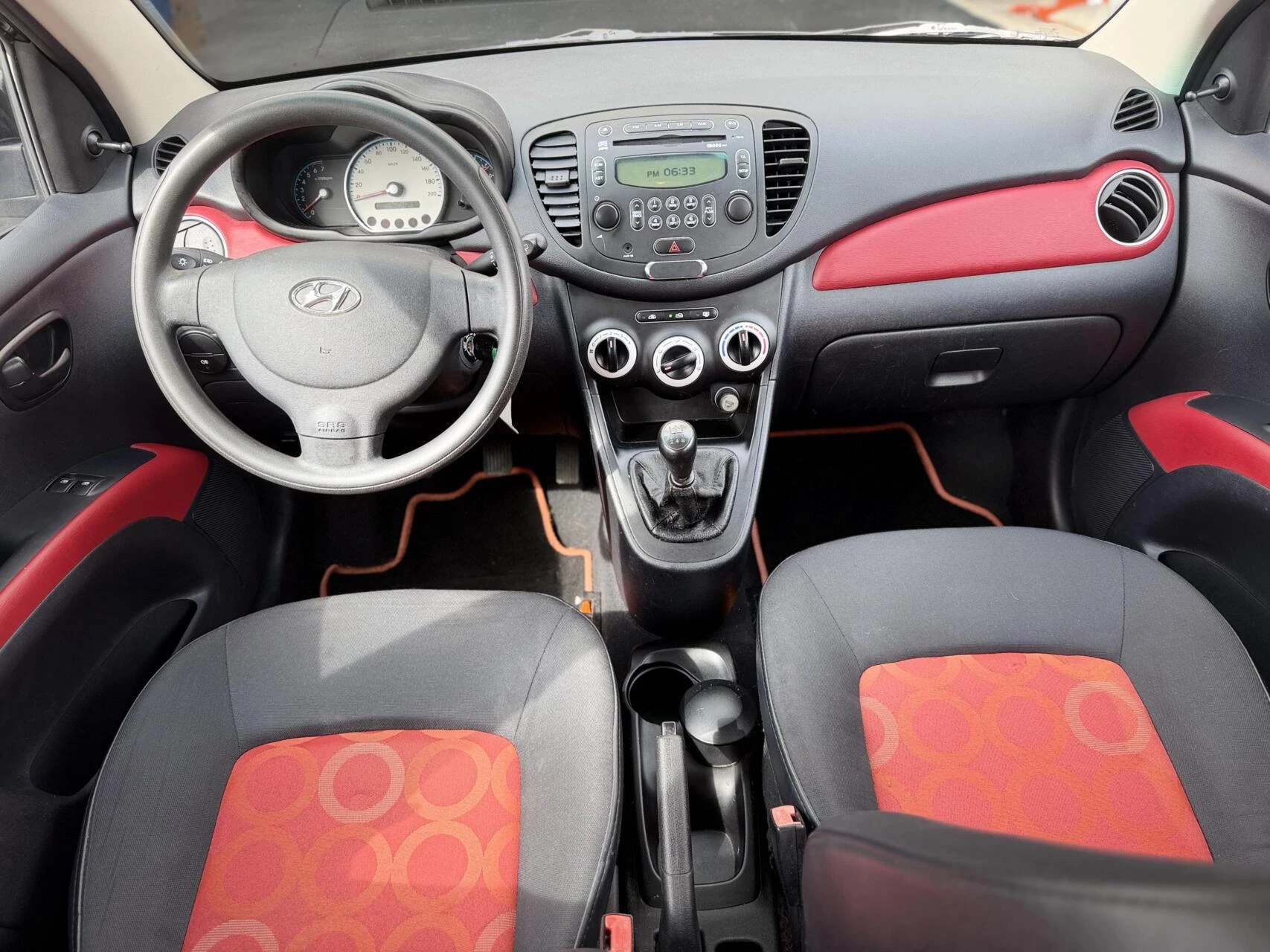 Hoofdafbeelding Hyundai i10