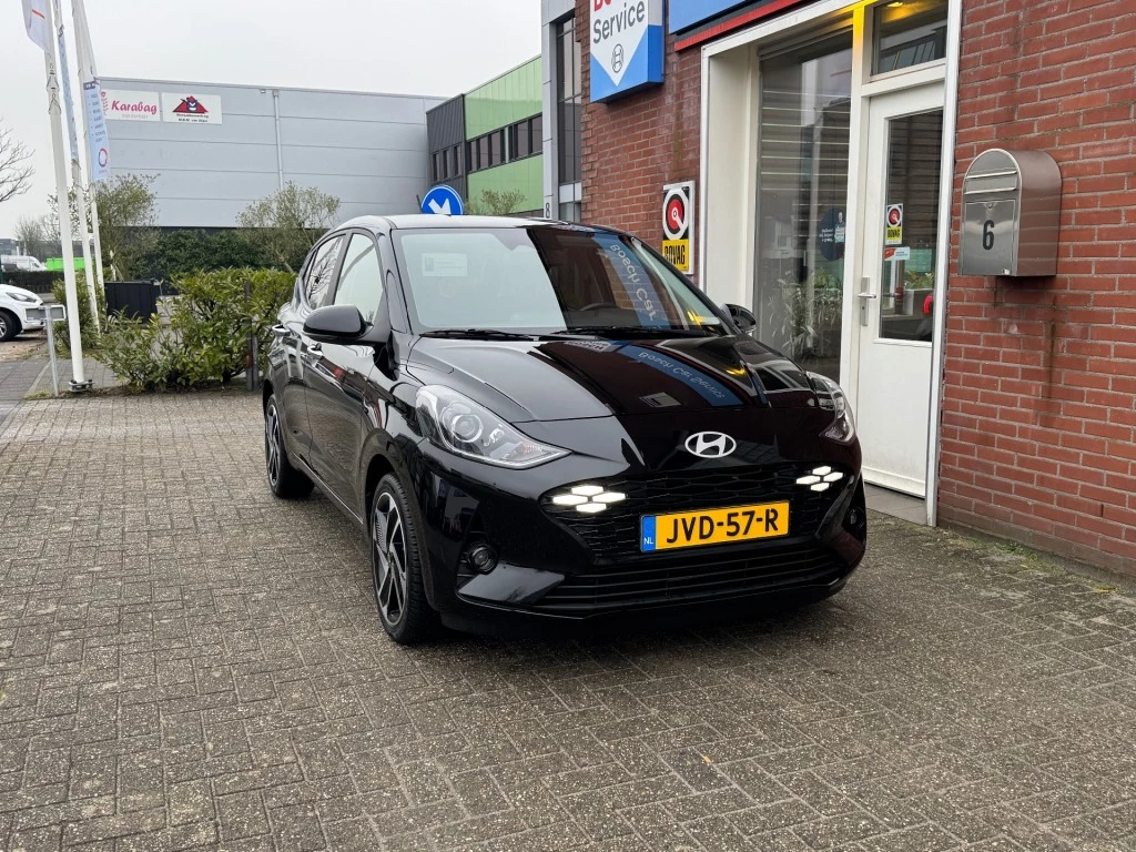 Hoofdafbeelding Hyundai i10