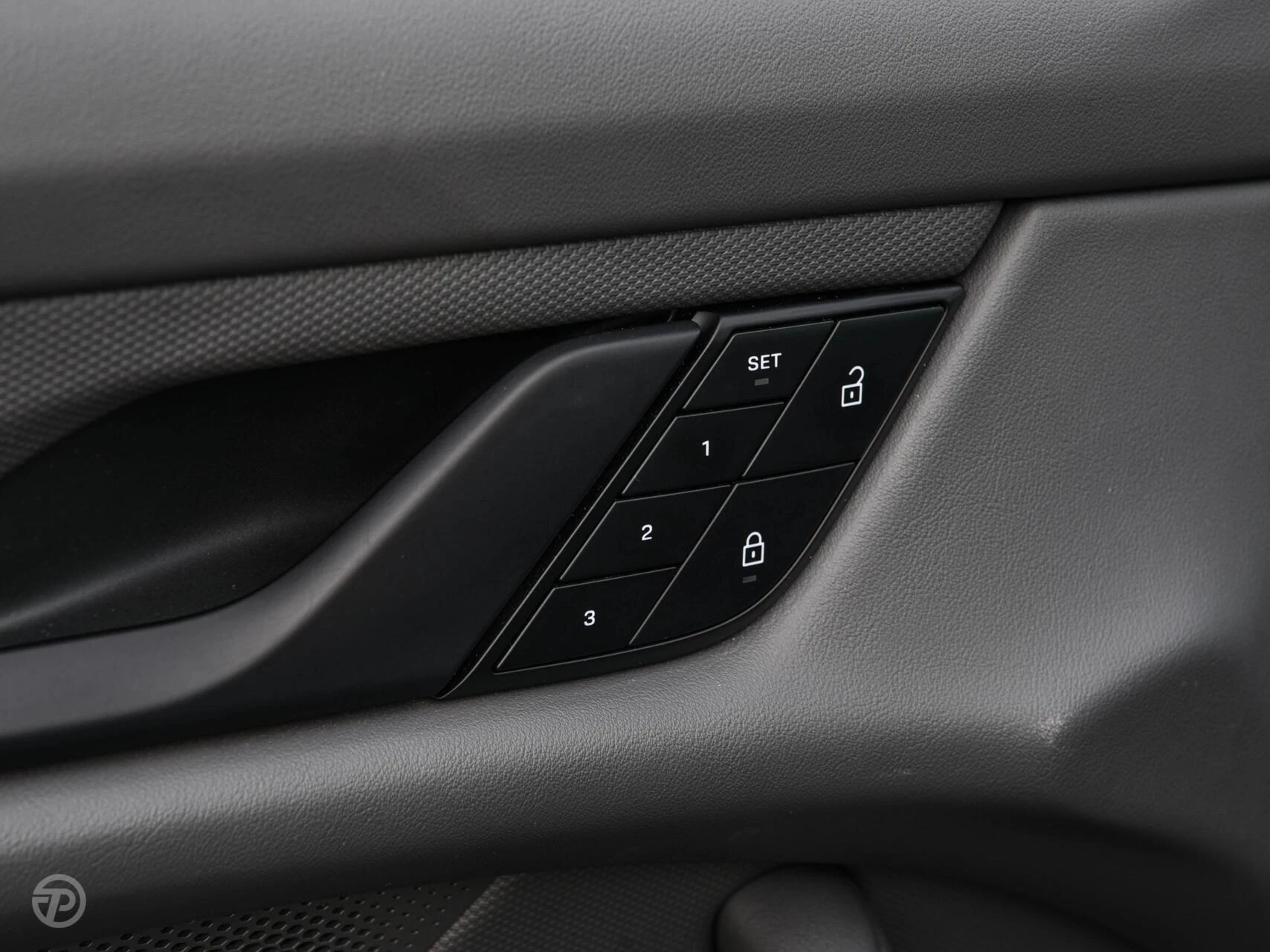 Hoofdafbeelding Porsche Taycan