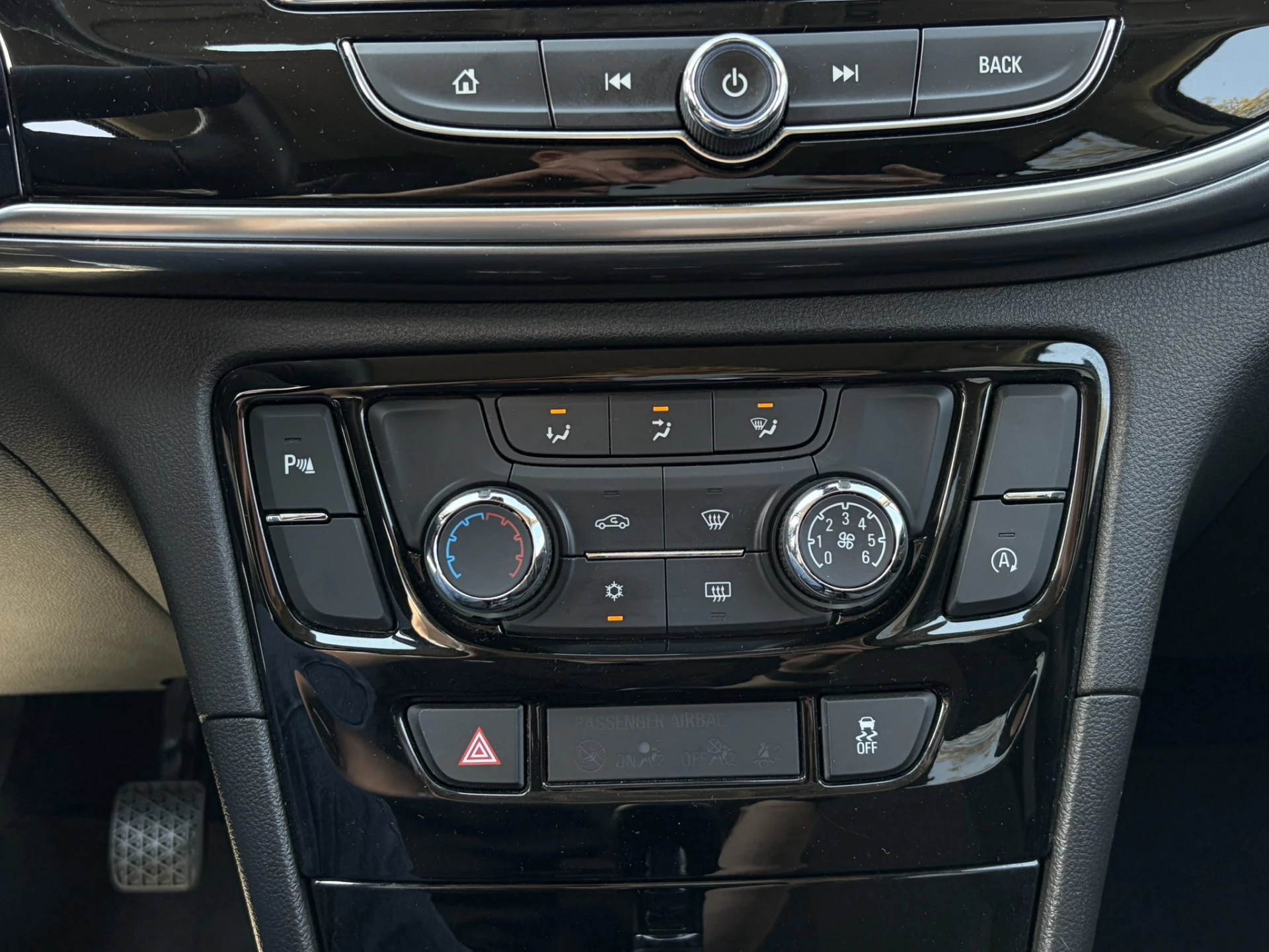 Hoofdafbeelding Opel Mokka X