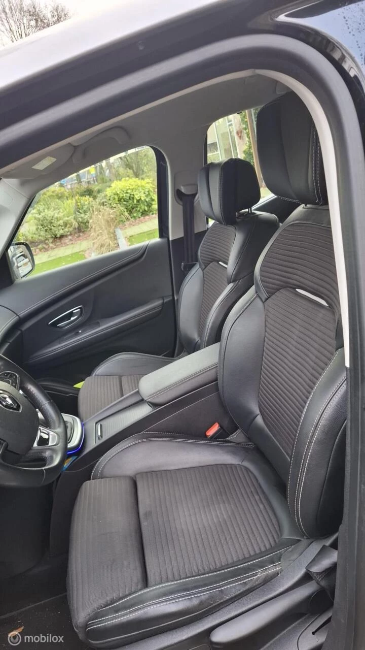 Hoofdafbeelding Renault dCi 110 Hybrid Assist Intens