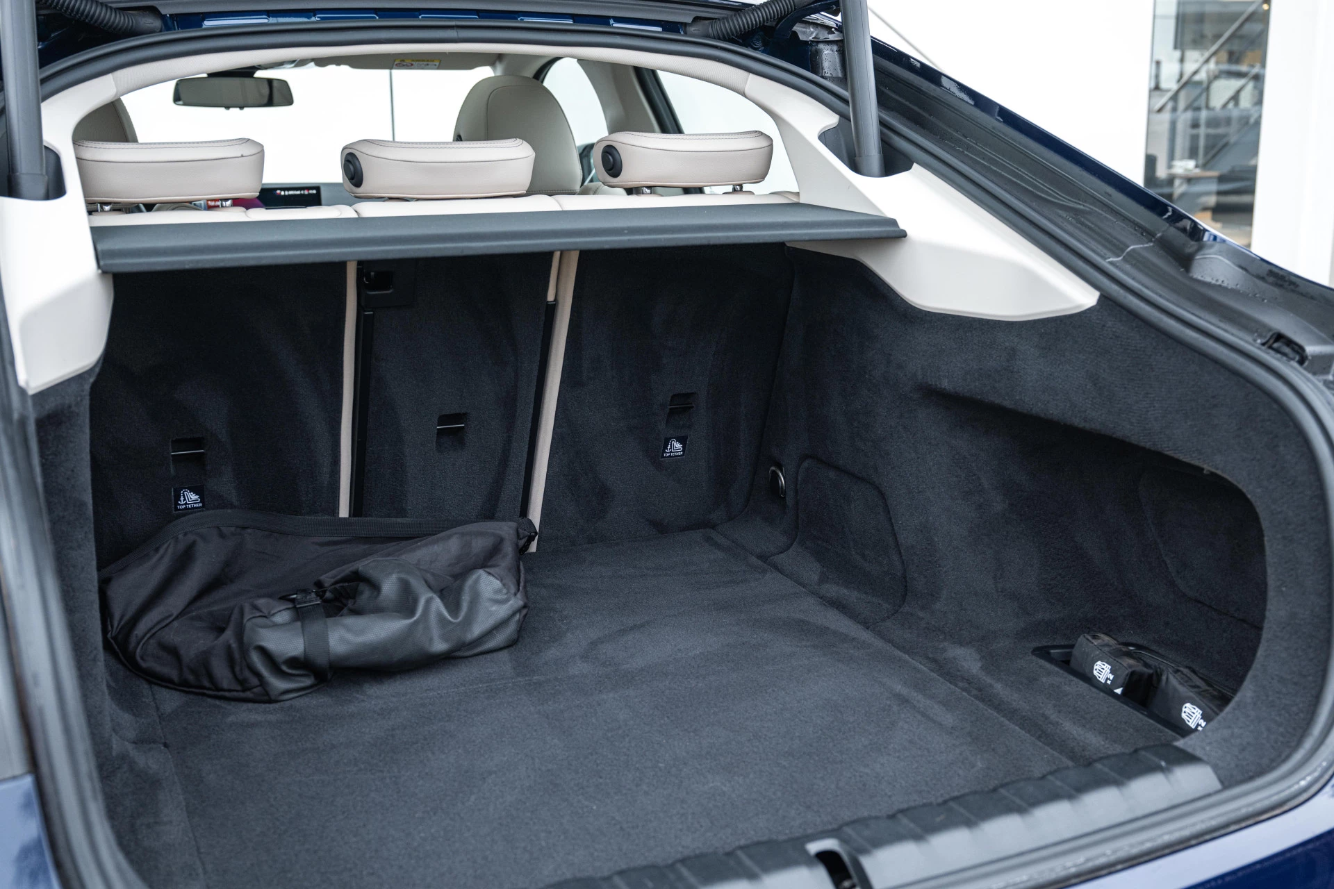 Hoofdafbeelding BMW i4