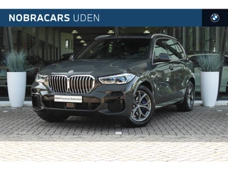 BMW X5 xDrive45e High Executive M Sport Automaat / Panoramadak / Trekhaak / Laserlight / Active Cruise Control / Gesture Control / Adaptive Air Suspension / Comfort Access