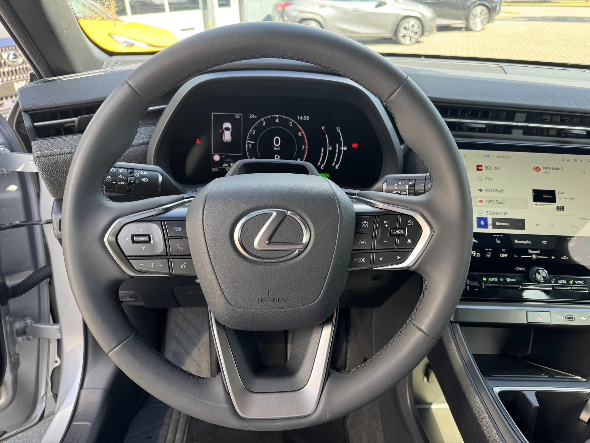 Hoofdafbeelding Lexus LBX