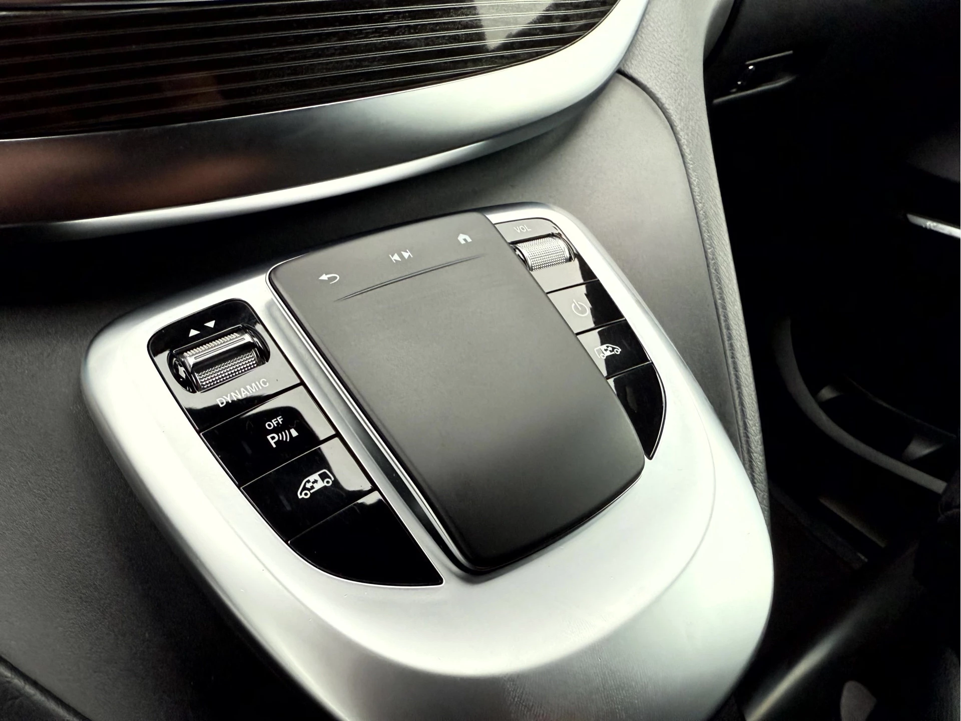 Hoofdafbeelding Mercedes-Benz EQV