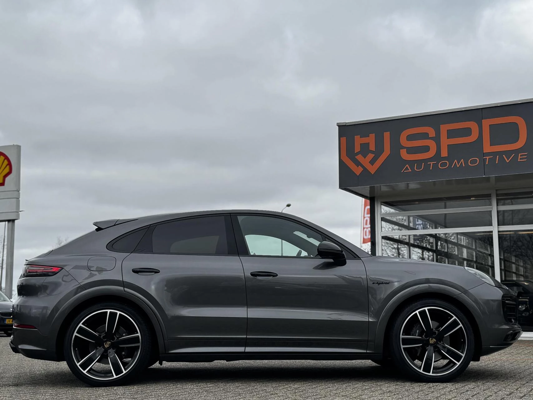 Hoofdafbeelding Porsche Cayenne