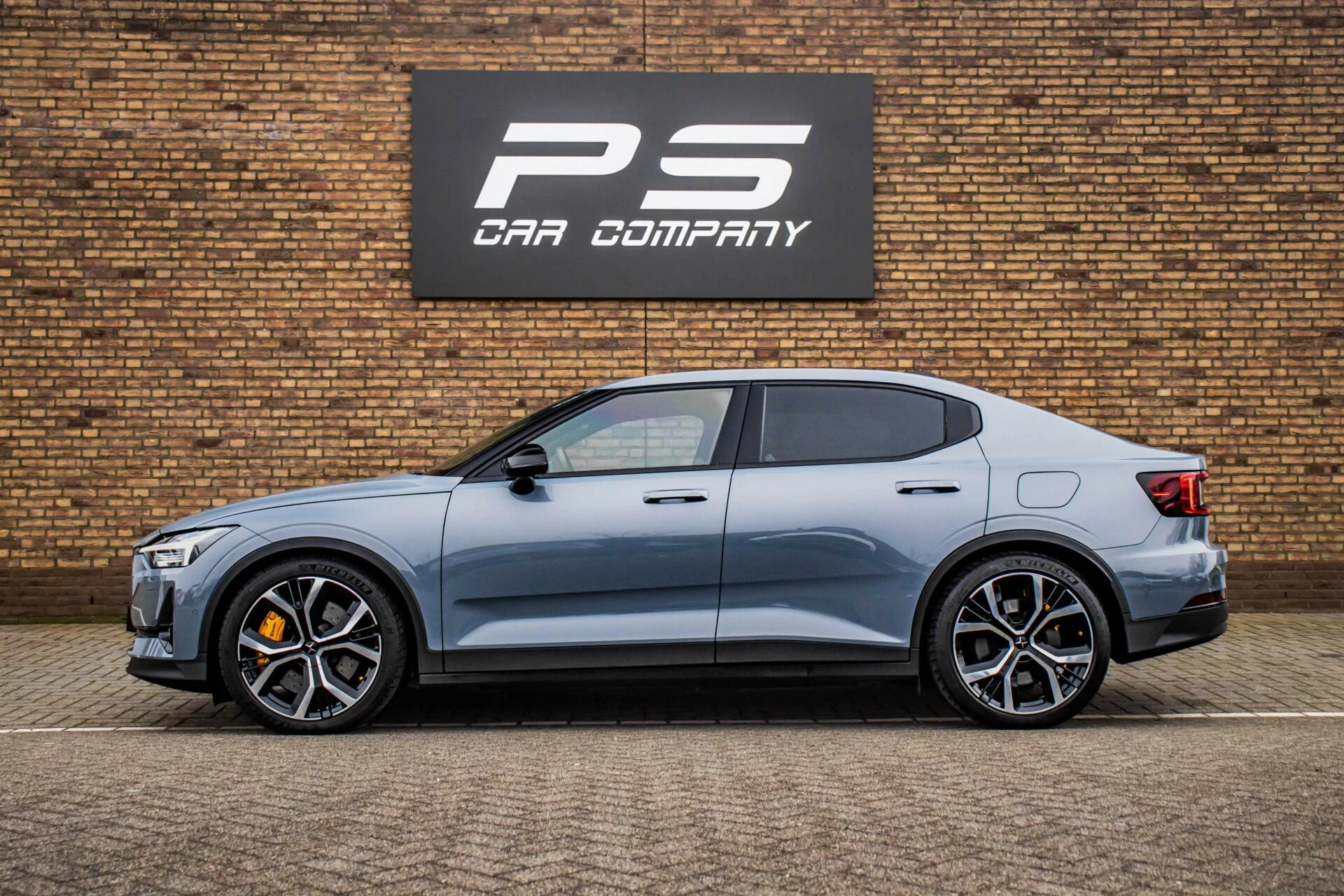 Hoofdafbeelding Polestar 2