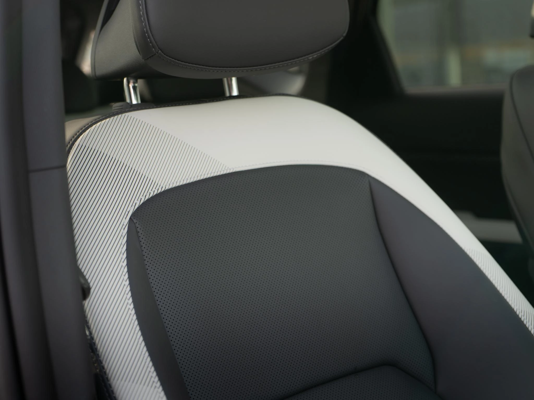 Hoofdafbeelding Kia EV5