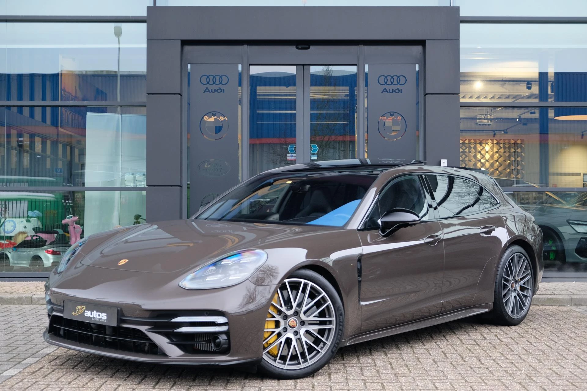 Hoofdafbeelding Porsche Panamera